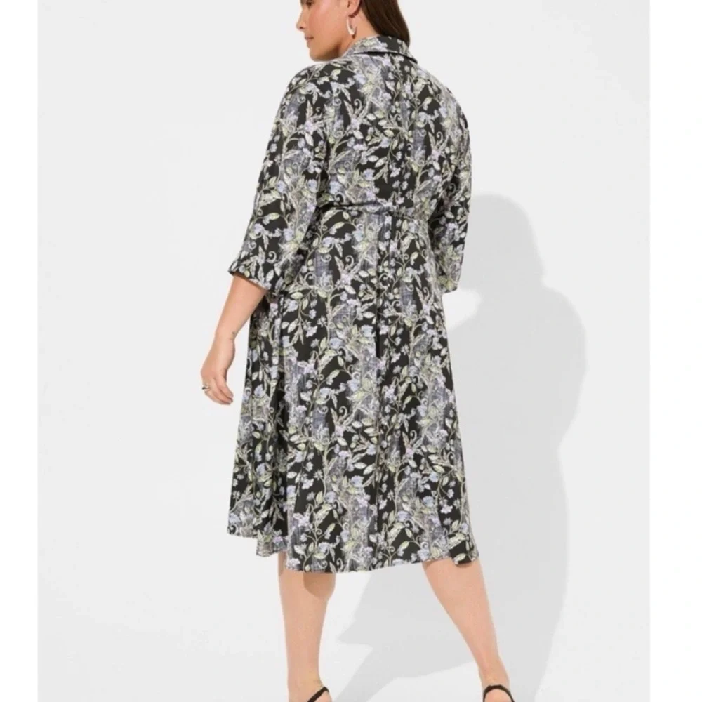 Torrid Black Floral Midi Dress fit & flare wrap size 1X white chartreuse v-neck - Picture 16 of 16